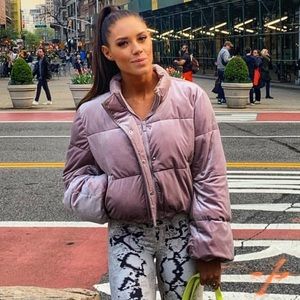 Alo velvet puffer Clearance